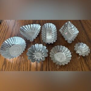Set of 7 Vintage Mini Baking Tart Tins Molds